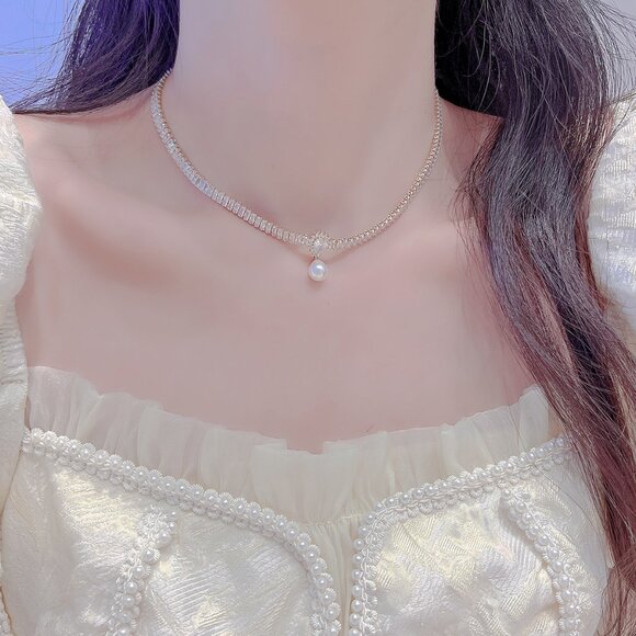 NEW 14K Gold Plated Baguette Diamond Pearl Drop Necklace - Picture 2 of 12